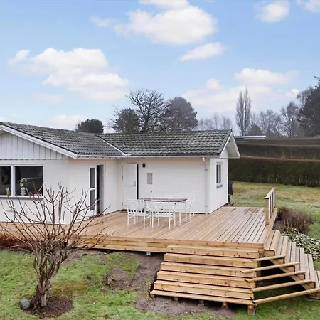 Feriehus 1671-vejby-blommevaenget-2